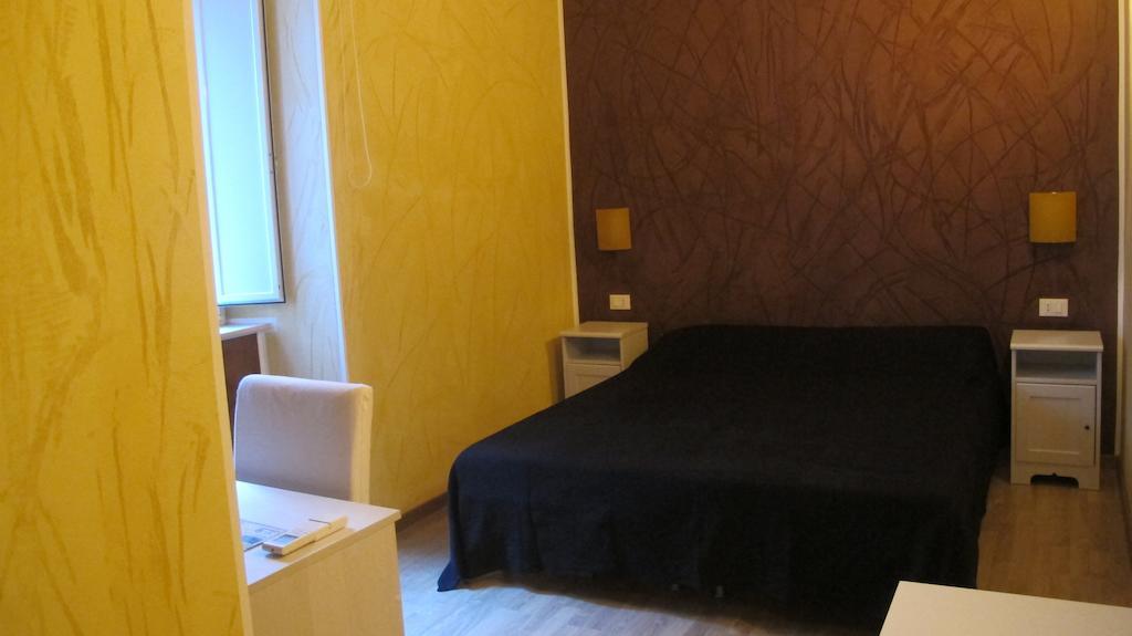 B&B In Piazza Рим Екстер'єр фото