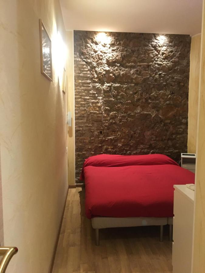 B&B In Piazza Рим Екстер'єр фото